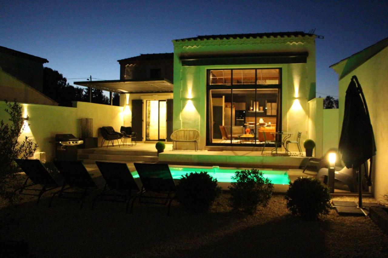 Vila Loft Lou Pitchoun Saint-Étienne-du-Grès Exteriér fotografie